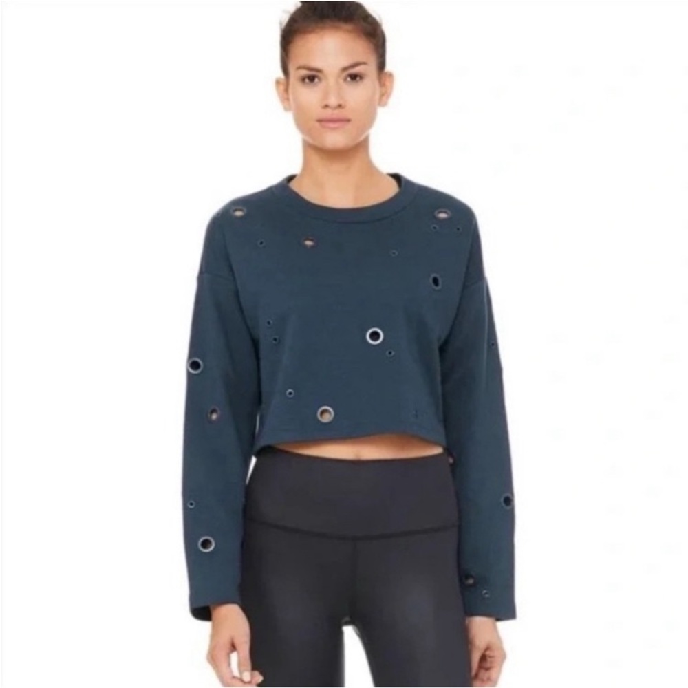 ALO Yoga Cadence Grommet Cropped Sweatshirt